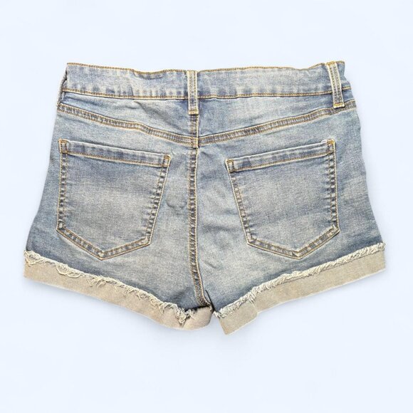 Celebrity Pink Jean Slightly Distressed Shorts - Picture 4 of 5